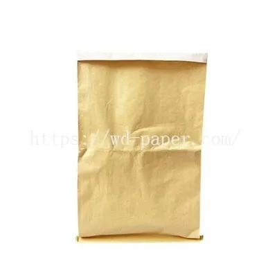 Відкритий мішок цементу